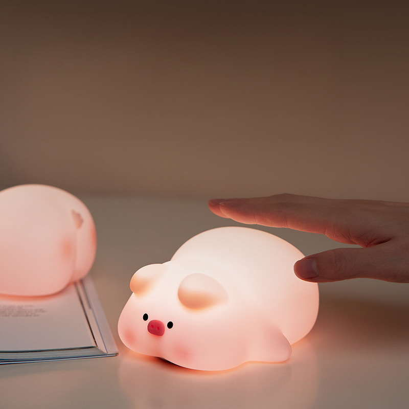 Lumini® Squishy Pig LED Night Light